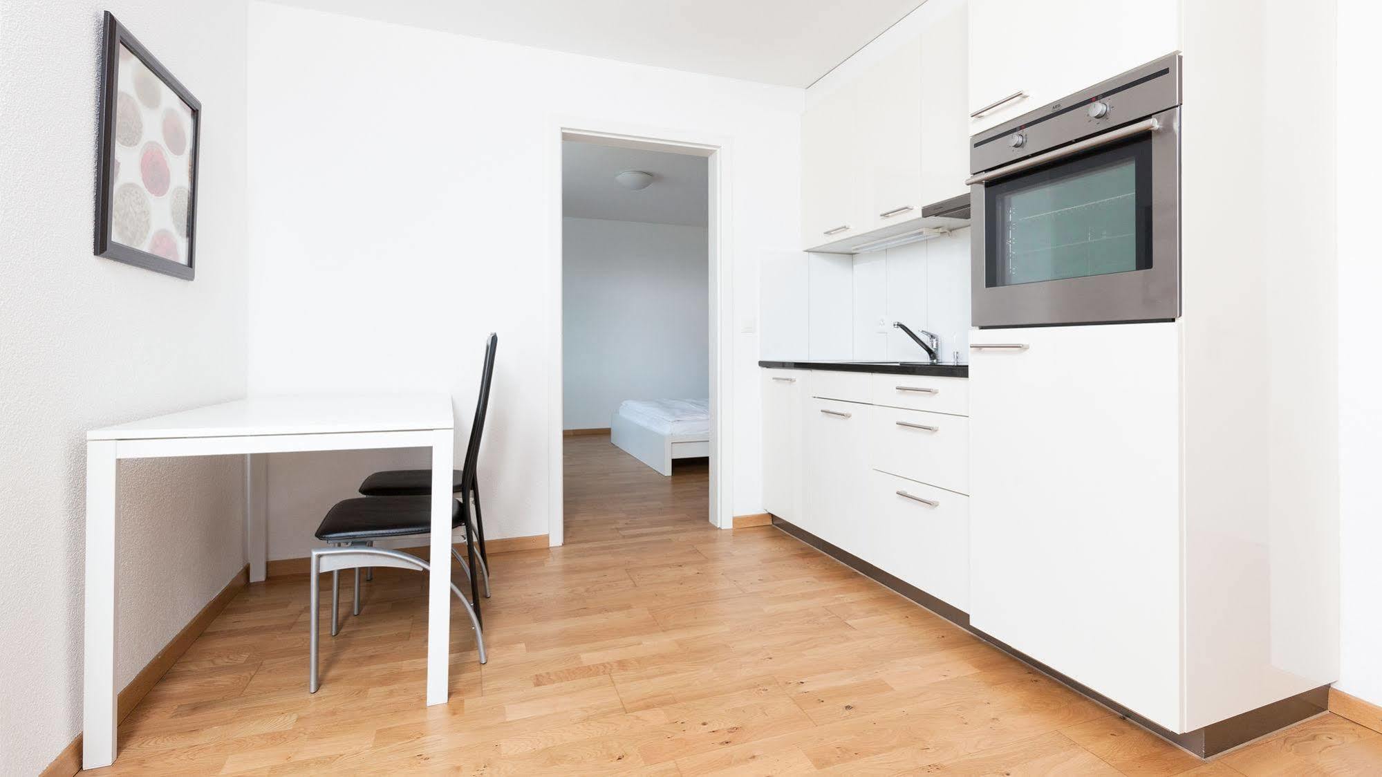 Swiss Star Apartments - Contactless Self Check-In Zurich Luaran gambar